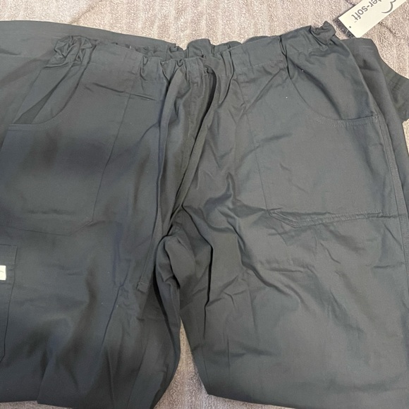 Buttersoft dark gray scrubs 4 - Picture 1 of 1